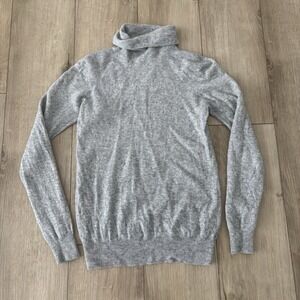 100 % Superfine Merino Wool Turtleneck Sweater Small Light Gray Long Sleeve